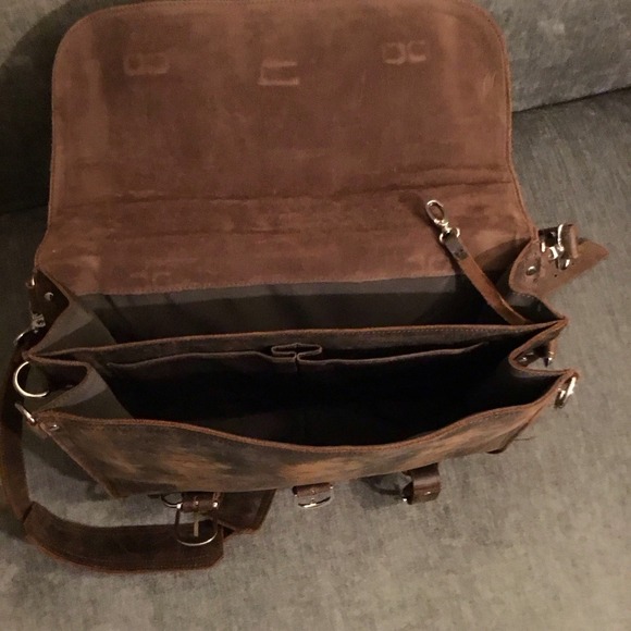 New Traveler 16" Large Classic Full Gain Leather Briefcase Backpack - Picture 8 of 9